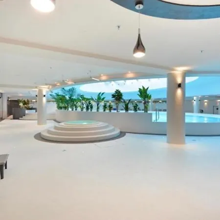 Hanza Tower Downtown 23 Pool & Jacuzzi Daire Szczecin
